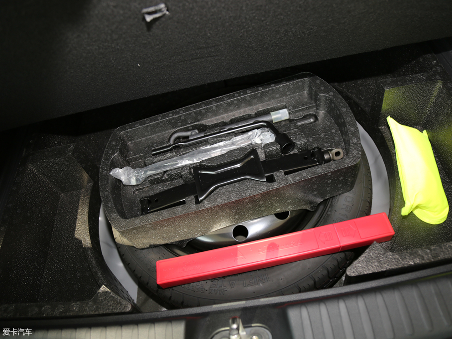 2018��vX40 1.6L �Ԅӻ�������