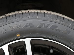 2018Wt 1.6L ԄӺA ݆̥Ʒ