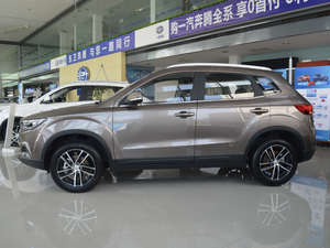 2018款网红版 1.6L 手动豪华型 正侧（左）