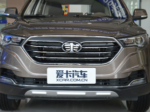 2018款网红版 1.6L 手动舒适型 中网