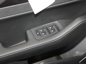 201930TD ̈́Ӱ {܇ƅ^	