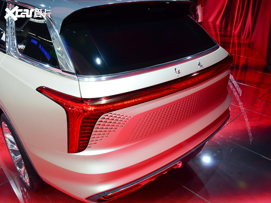 2019tE-HS9 E115 Concept