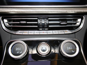 2020款3.0T 智联旗畅版 空调调节