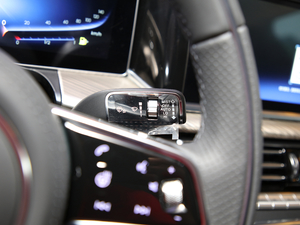 2020款3.0T 智联旗畅版 中控区