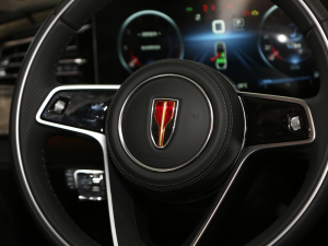 2020款2.0T 智联旗畅版 中控区