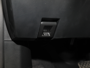 20201.8T Ԅ(dng)(lin)퍰 g