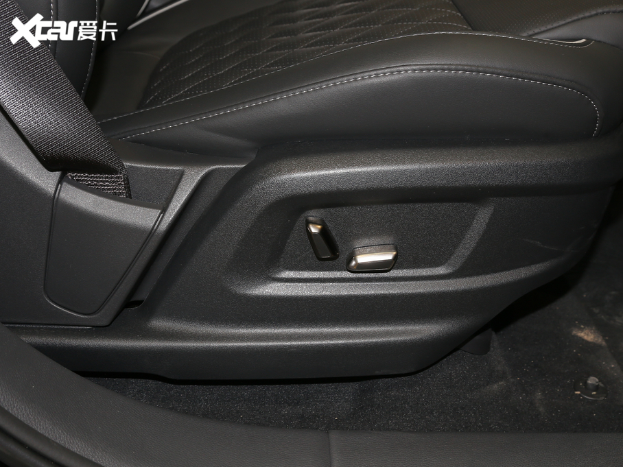 2021tHS7 3.0T Ԅ앳