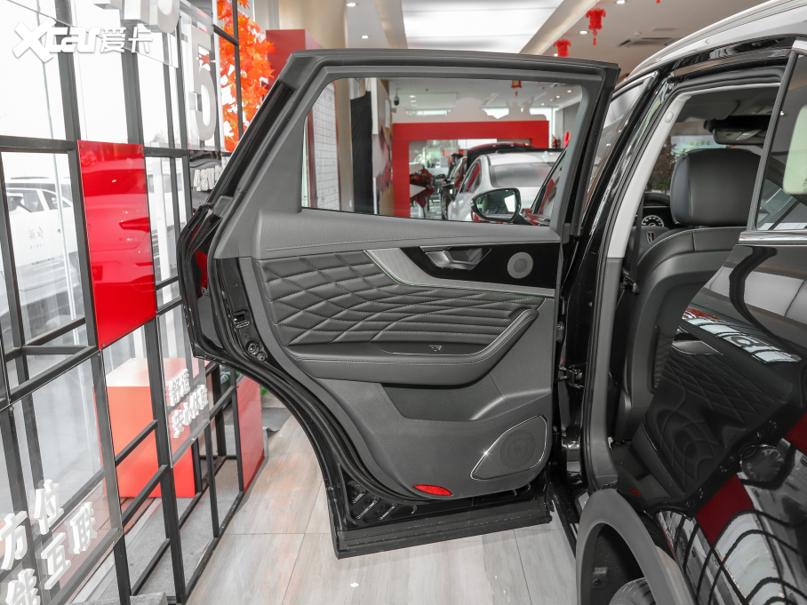 2022tHS5 2.0T 혷ُ