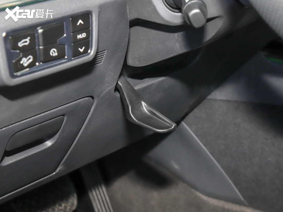 2022tHS5 2.0T 혷ُ