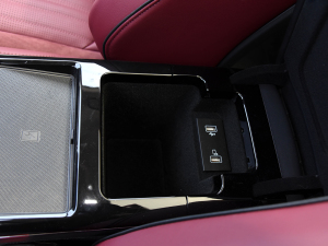 20222.0T (lin)I(lng)(q) g