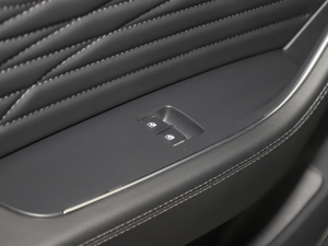 20222.0T 쐂 ܇ƅ^