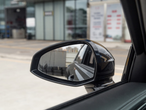 2022 1.8T ԄI ^