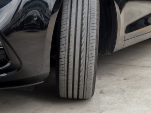 2022 1.8T ԄI ^