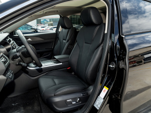 2022 1.8T ԄI {