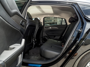 2022 1.8T ԄI ſg