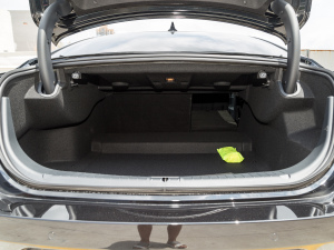 2022 1.8T ԄI g