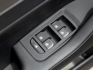 2022 1.8T ԄI {܇ƅ^	