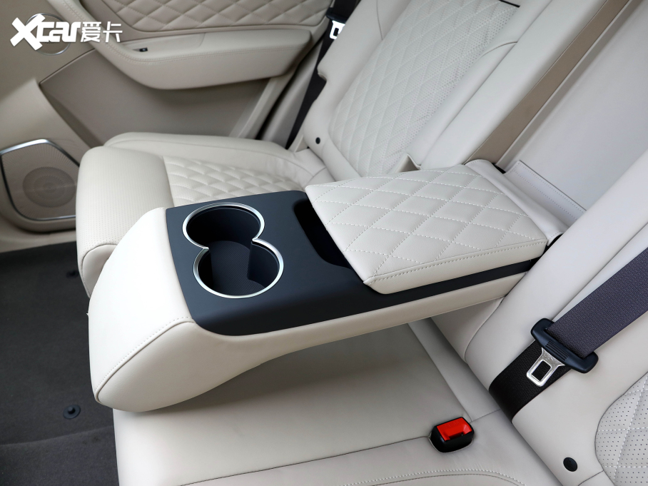 2022tHS7 3.0T Ԅ앳