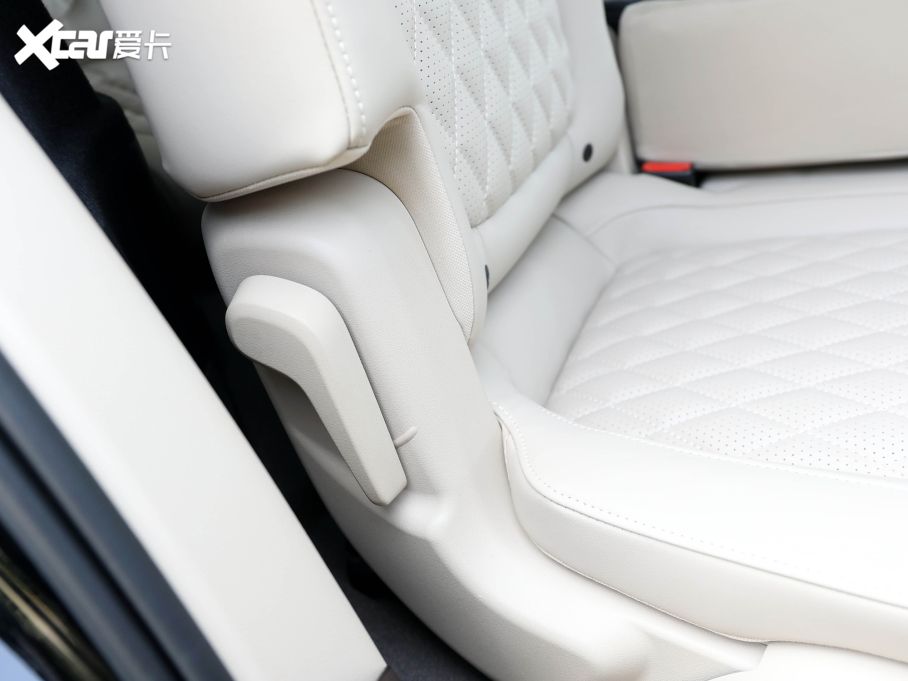 2022tHS7 3.0T Ԅ앳