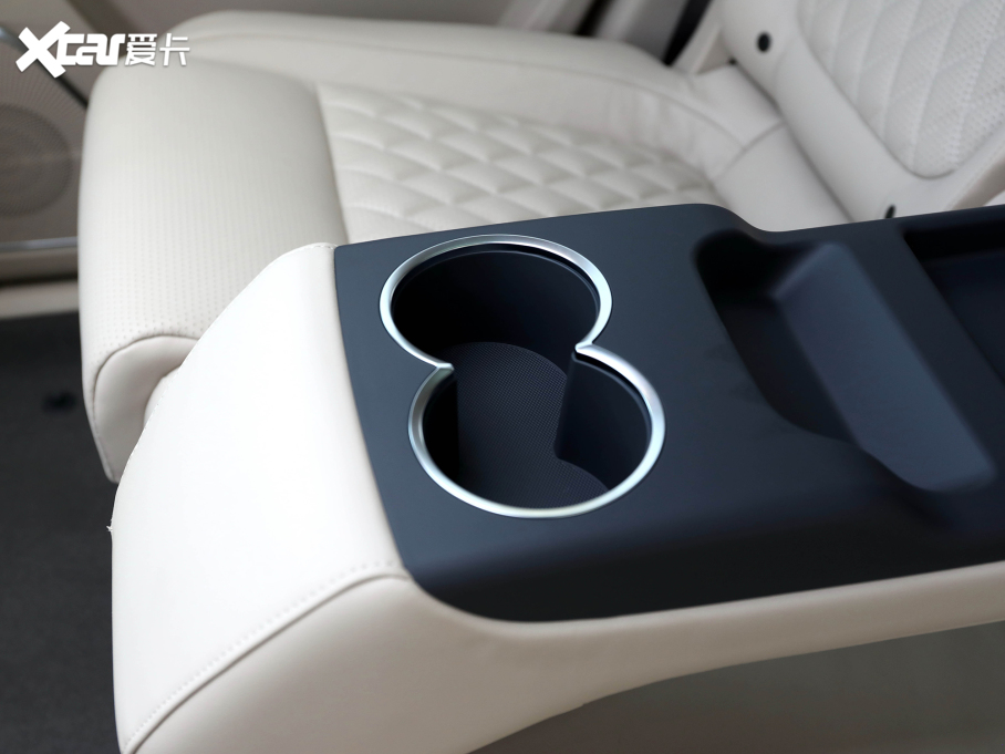 2022tHS7 3.0T Ԅ앳