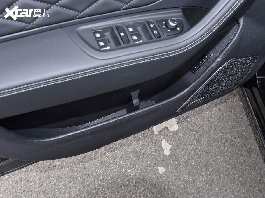 2022tHS7 2.0T DCT(q)(lin)앳