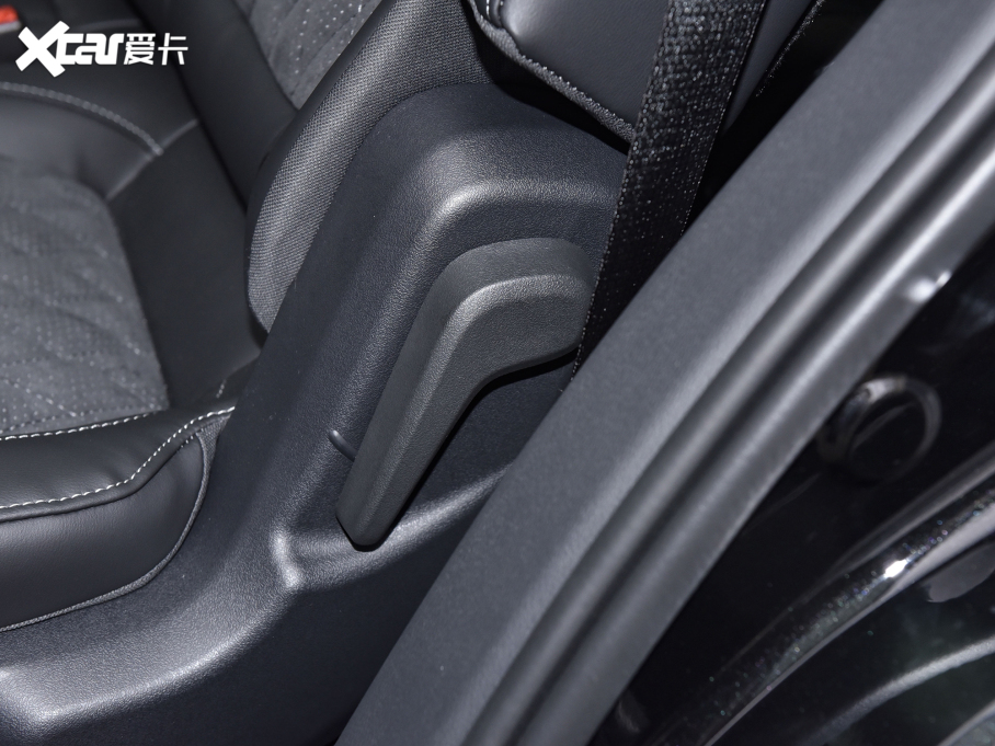 2022tHS7 2.0T DCT앳