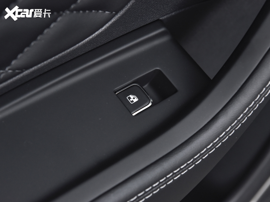 2022tHS7 2.0T DCT(q)(lin)앳