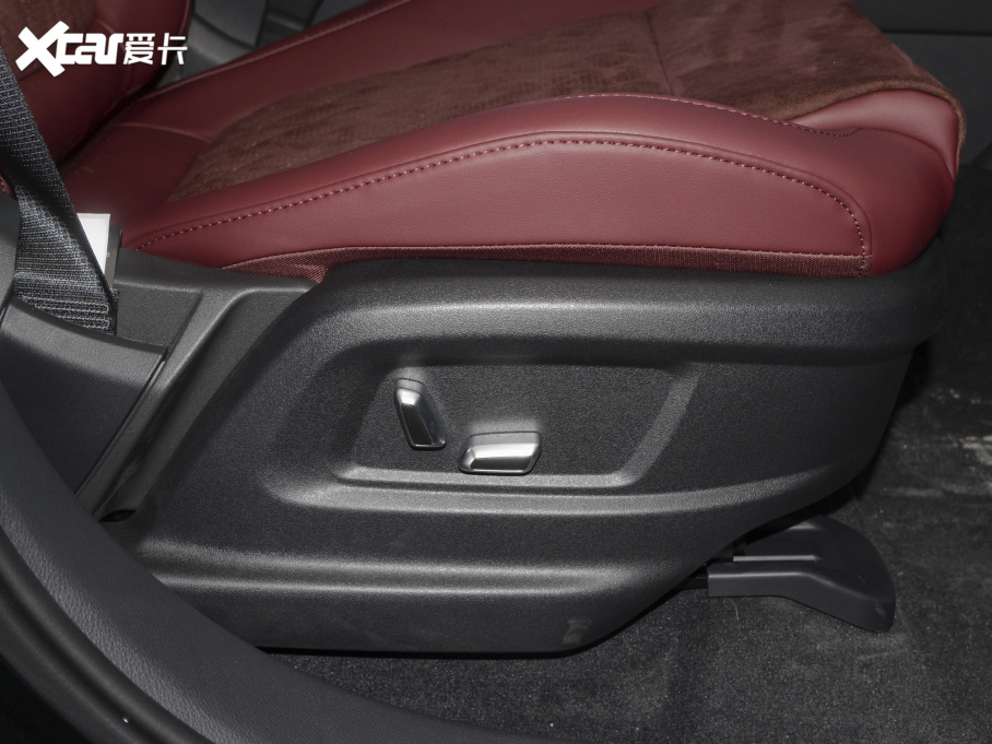 2022tHS7 2.0T DCT(q)(lin)