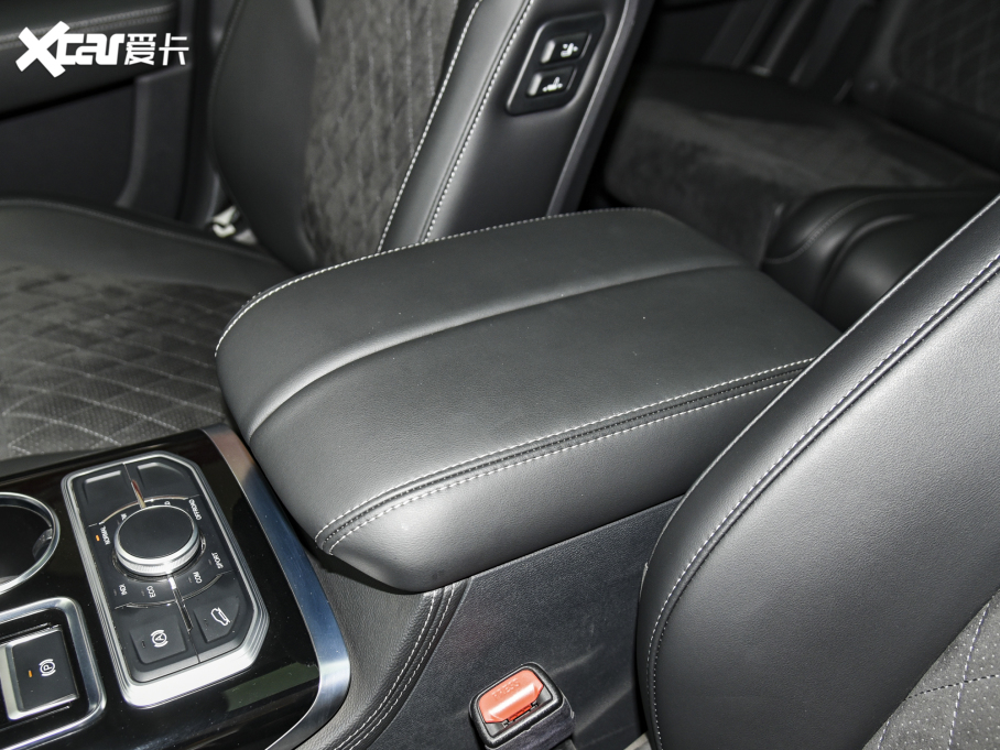 2022tHS7 3.0T Ԅ(q)(lin)