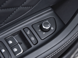 20222.0T DCT(q)(lin)앳 п؅^(q)