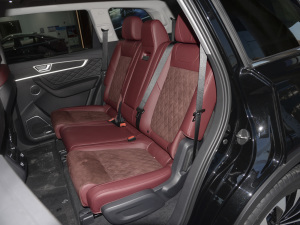 20222.0T DCT(q)(lin) 