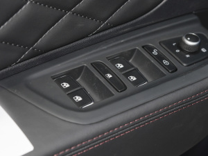 20222.0T DCT п؅^