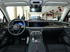 2022款3.0T 智联旗领四座版 内饰全景