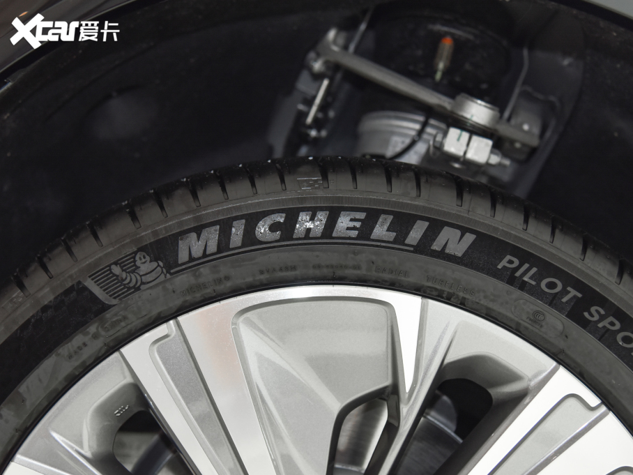 2022tE-HS9 660km 앳  