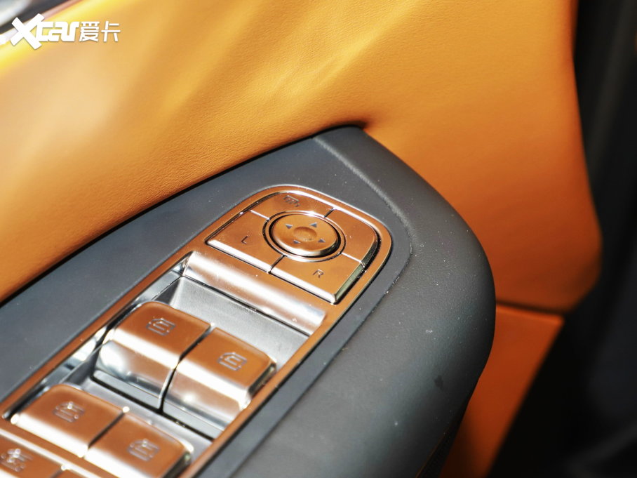 2023��t��HQ9 2.0T ����퍰�