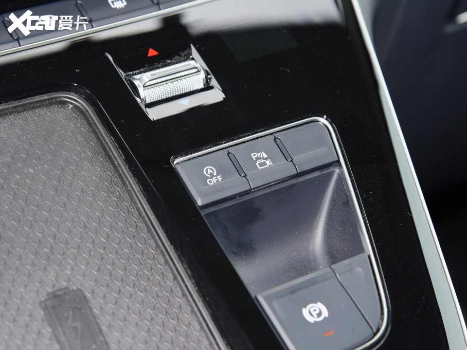 2023��t��HQ9 2.0T ��������