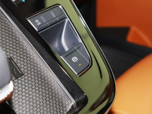 2023��2.0T ��(li��n)��퍰� �v܇(ch��)�Ƅ�(d��ng)��