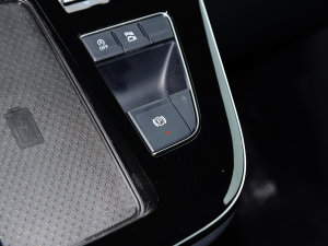 2023��2.0T ��(li��n)������ �v܇�Ƅ���