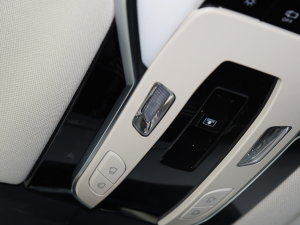 2023��2.0T �������� �п؅^