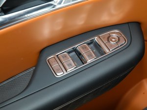 2023��2.0T ��(li��n)�쐂�� ���{܇�����ƅ^(q��)	