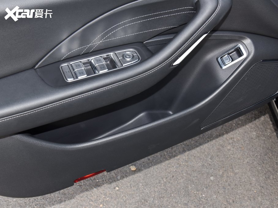 2023��t��H6 2.0T ������