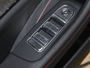 2023��2.0T ����� �п؅^(q��)