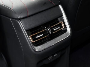 2023��2.0T ����� �п؅^(q��)