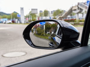 2023��2.0T ���ݰ� �������^