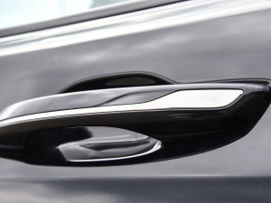 2023��2.0T ���ݰ� �������^