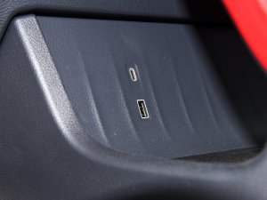 2023��2.0T ���ݰ� �п؅^(q��)