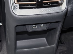 2023��2.0T ���ݰ� �п؅^(q��)