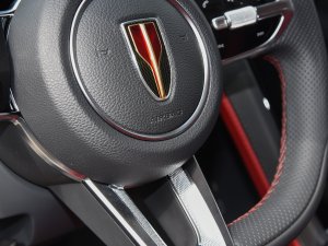 2023��2.0T ���ݰ� �п؅^(q��)