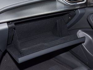 2023款2.0T 致美版 手套箱