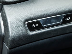 20232.0T (q)О п؅^(q)